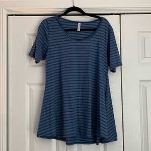 LuLaRoe perfect T size M